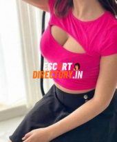 Kavya – Bold and beautiful call girl in Hyderabad